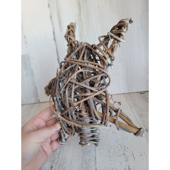 Grape vine woven branch star tree topper Xmas home decor - Picture 6 of 6